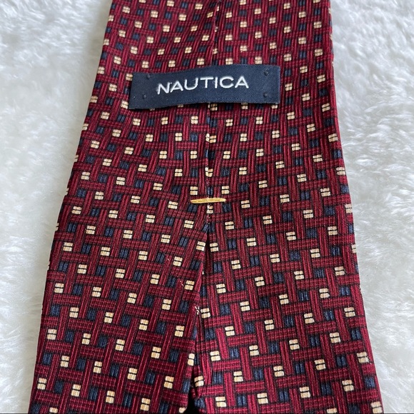 Nautica Wine Square Weave Print Textured Silk Tie - Picture 9 of 10